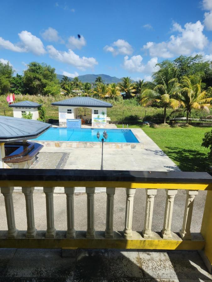 Piarco Village Suites Eksteriør billede