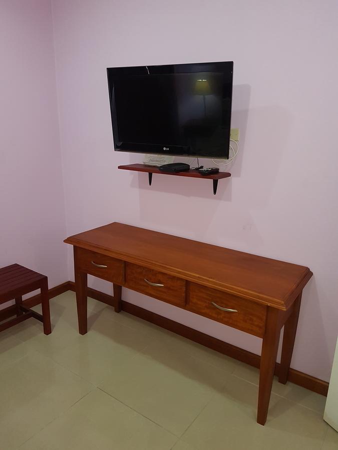 Piarco Village Suites Eksteriør billede